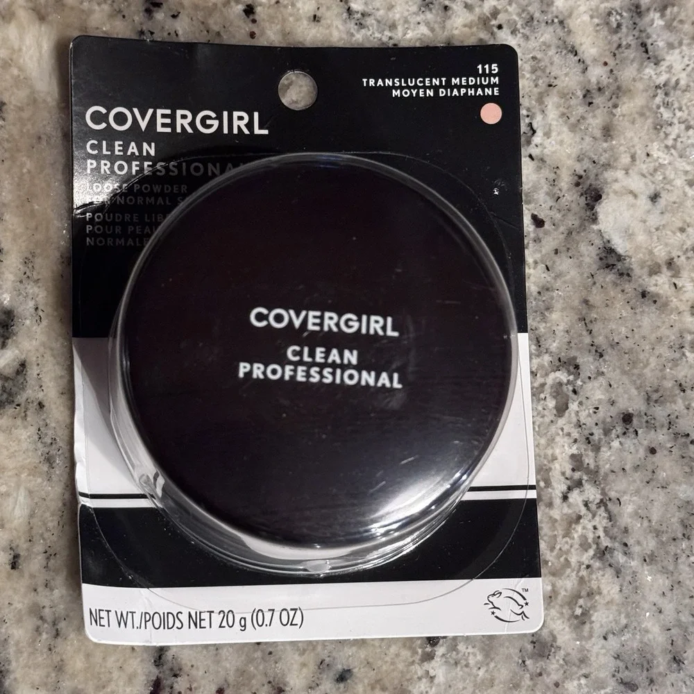 New Covergirl Clean Professional Loose Powder 115 Translucent Medium; Sealed